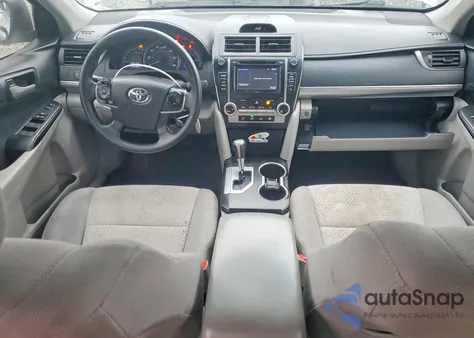 2014 Toyota Camry Le z USA, uszkodzony, nr VIN 4T4BF1FK2ER424481